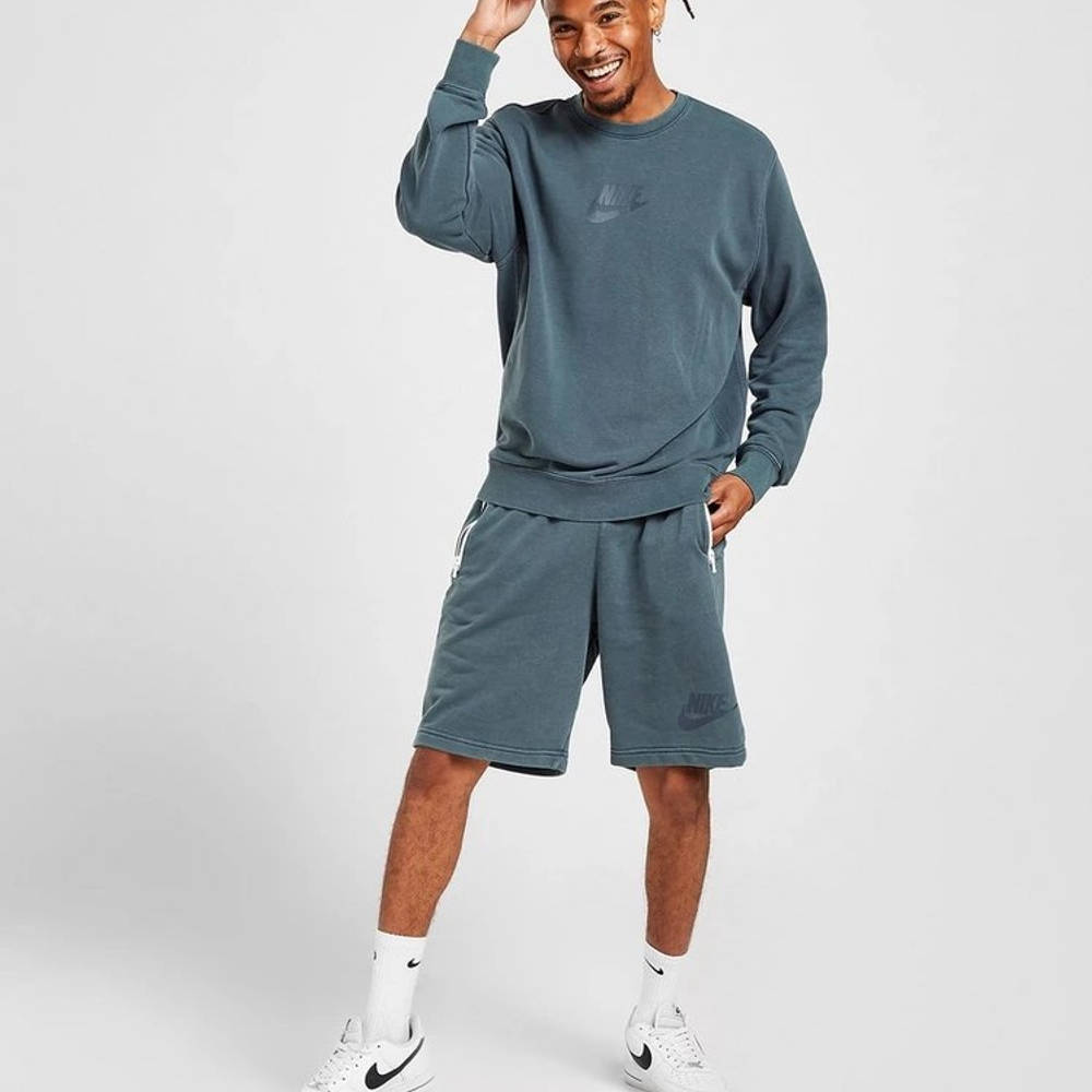 Nike Washed Crew Sweatshirt - Thunder Blue | The Sole Supplier