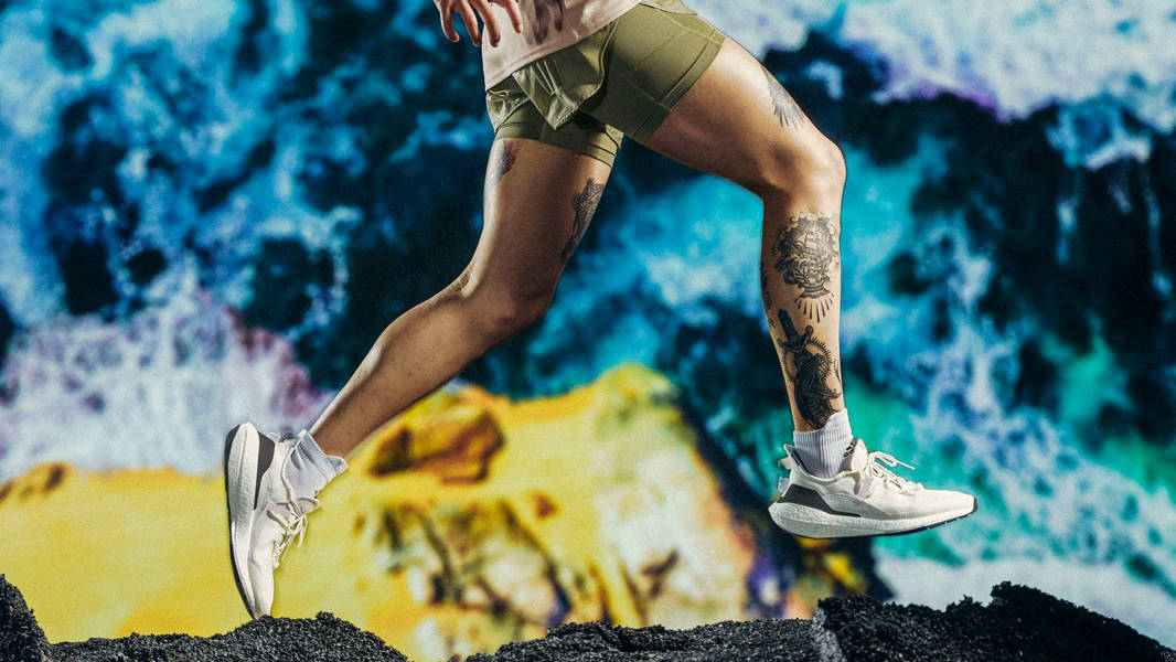 adidas gazelle silver green womens Adidas Ultraboost Laceless Running Shoes
