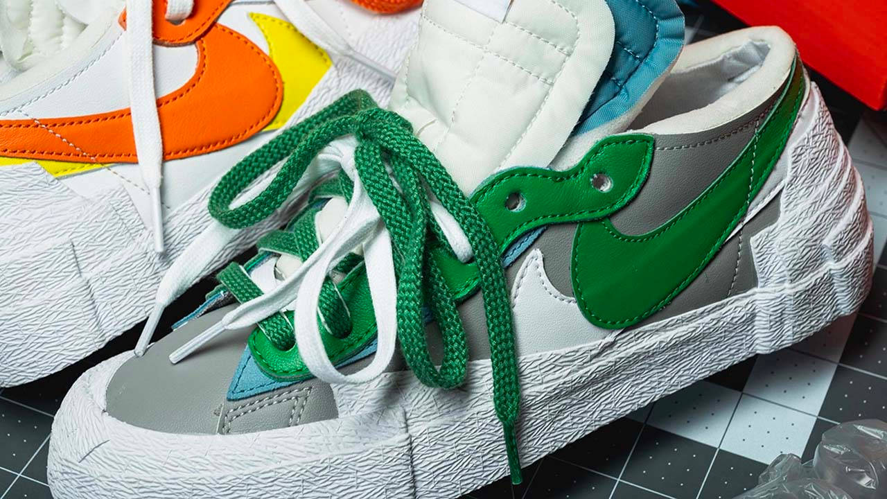 Release Reminder: Don't Miss the sacai x Nike Blazer Low "Classic Green" & "Magma Orange"!