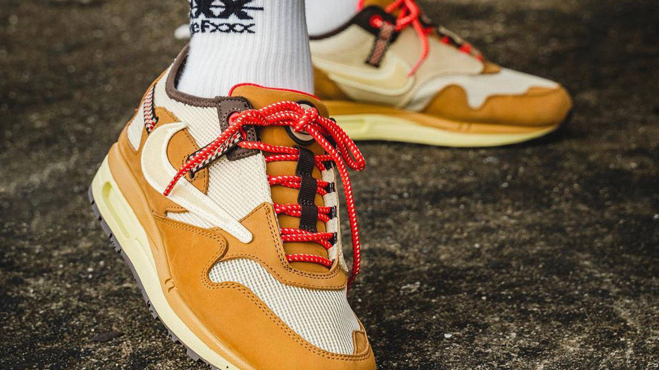 Travis Scott x Nike Air Max 1 "Baroque Brown"