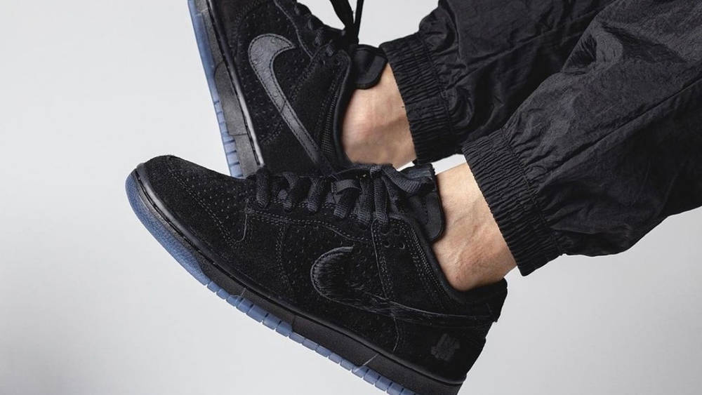 Image via repgod888 UNDFTD x Nike Dunk Triple Black 5