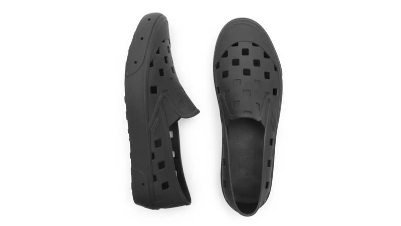 Vans Slip-On TRK Black Middle