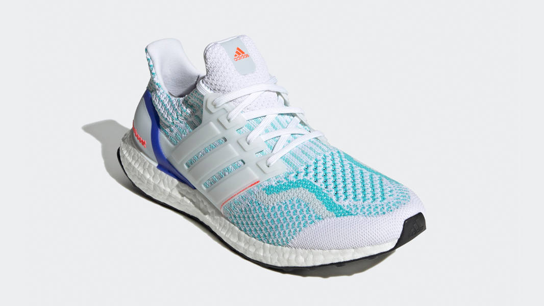 adidas Ultra Boost 5.0 DNA White Pulse Aqua Front