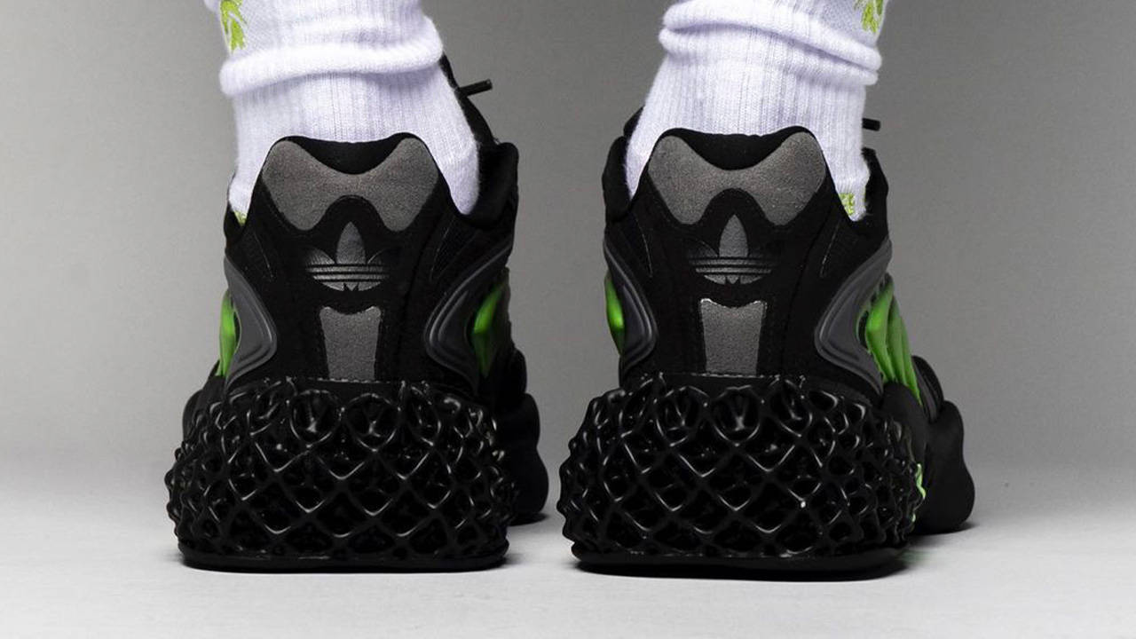 adidas 4D Cush "Carbon"