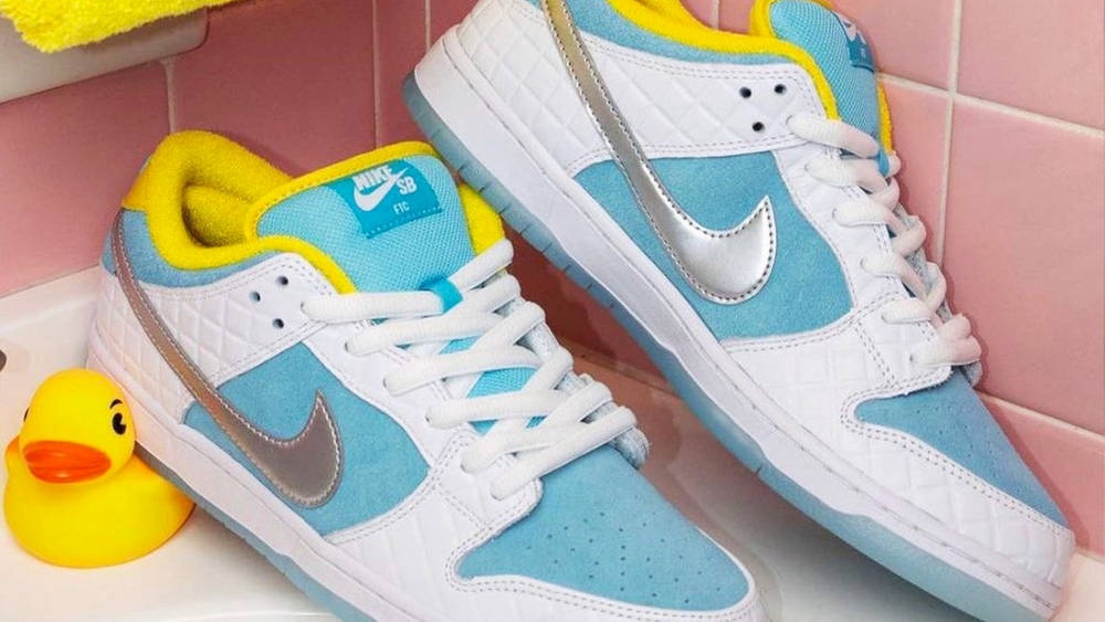 Release Reminder: Don't Miss the FTC x Nike SB Dunk Low! FTC x Nike SB Dunk Low