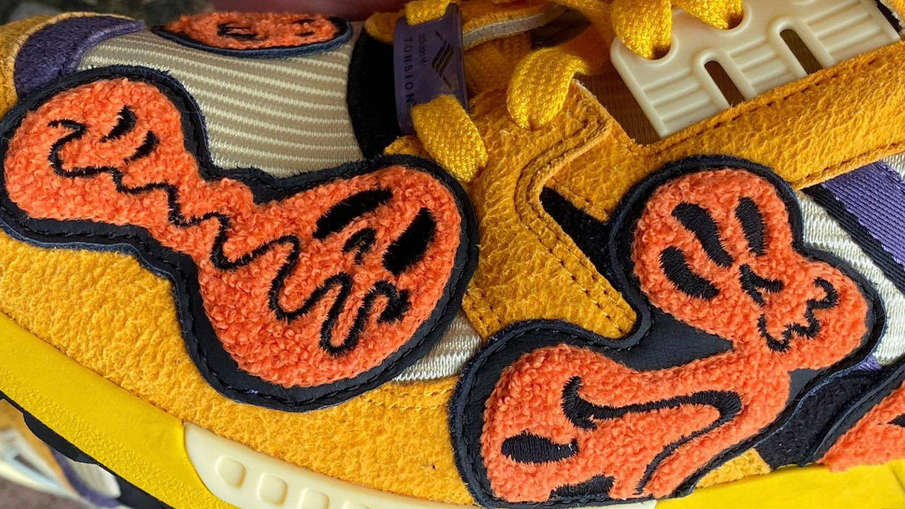adidas ZX 8000 "Halloween"