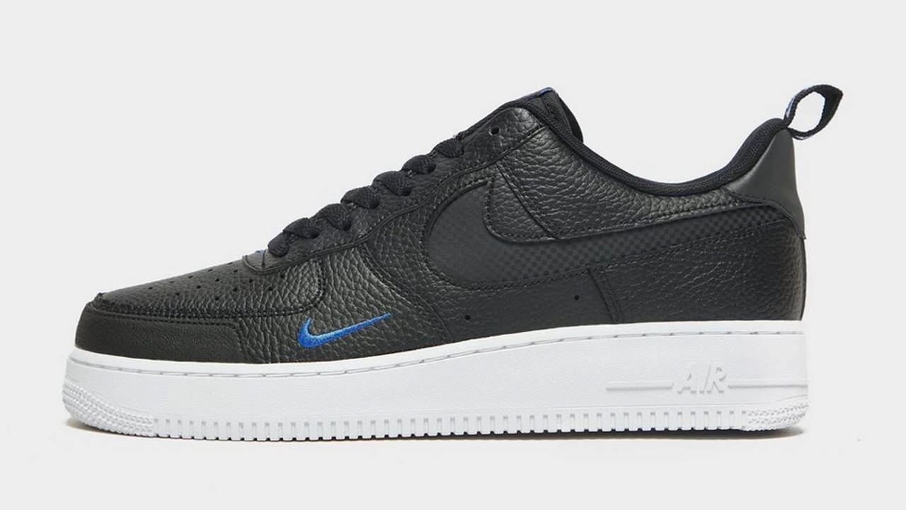 You Can Still Cop These 15 Outstanding Kicks at JD Sports!