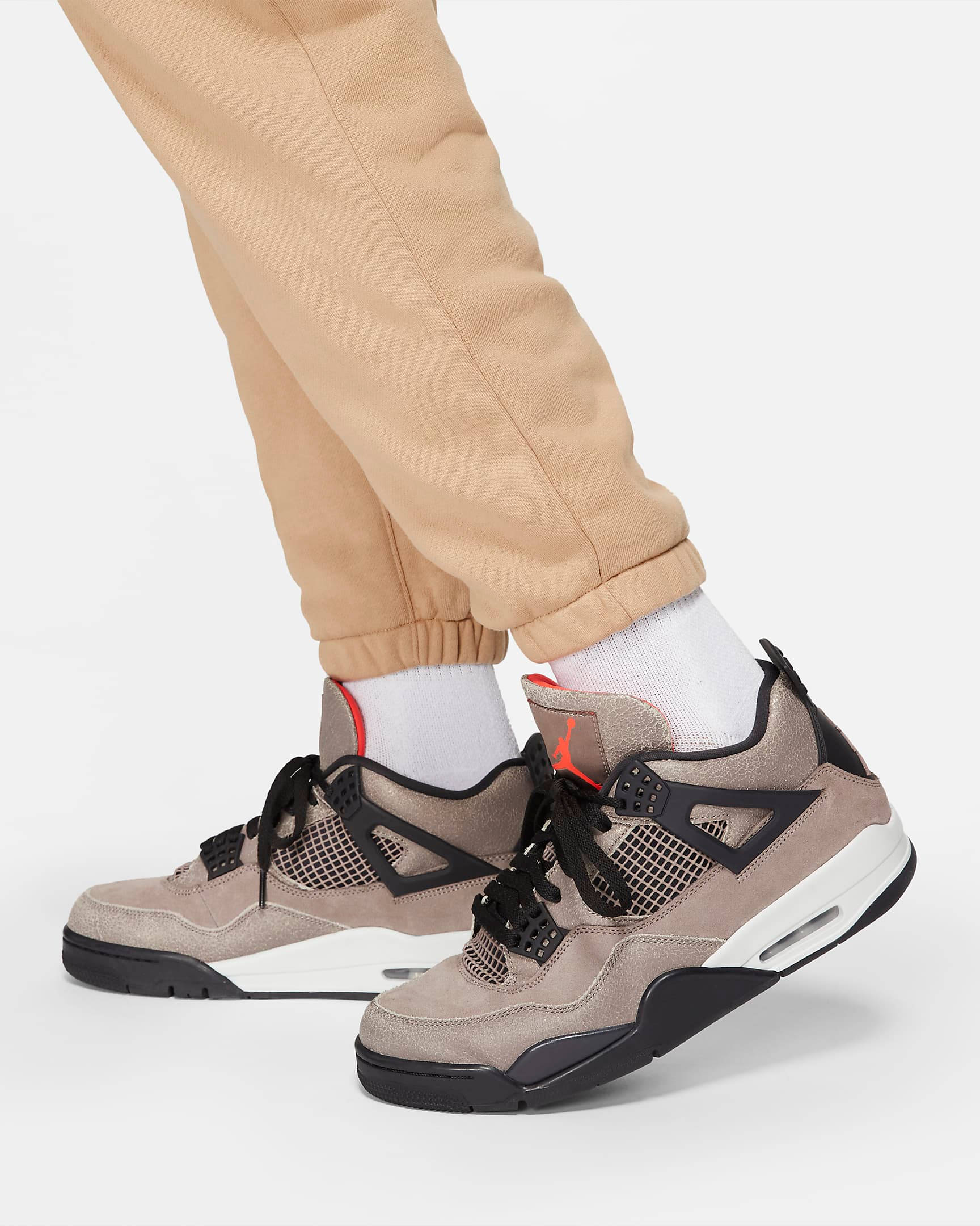 jordan 4 retro taupe haze on feet