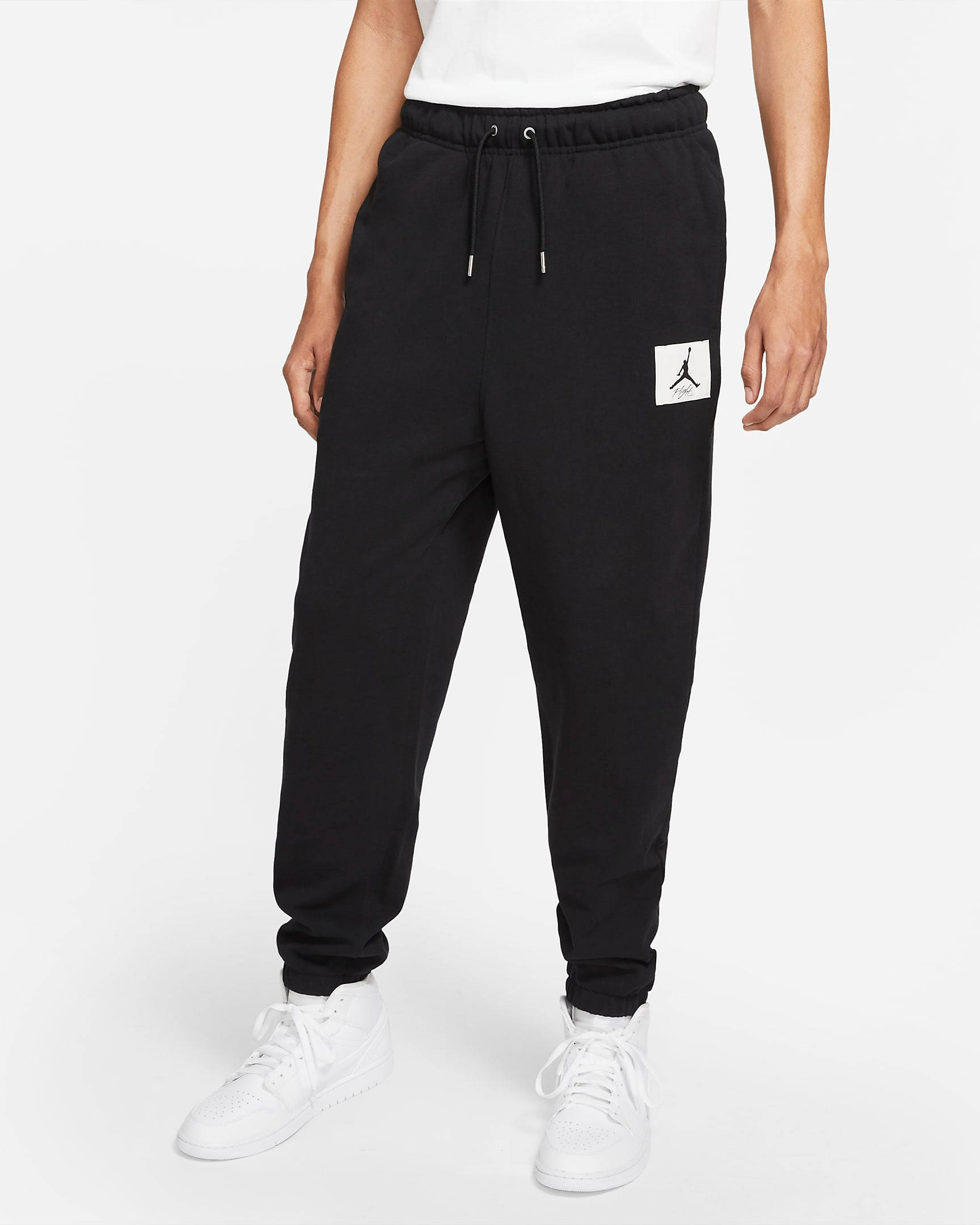 Jordan Essentials Statement Fleece Trousers - Black | The Sole Supplier
