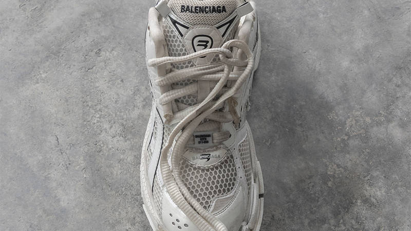 KITH x Balenciaga Runner Triple White Middle