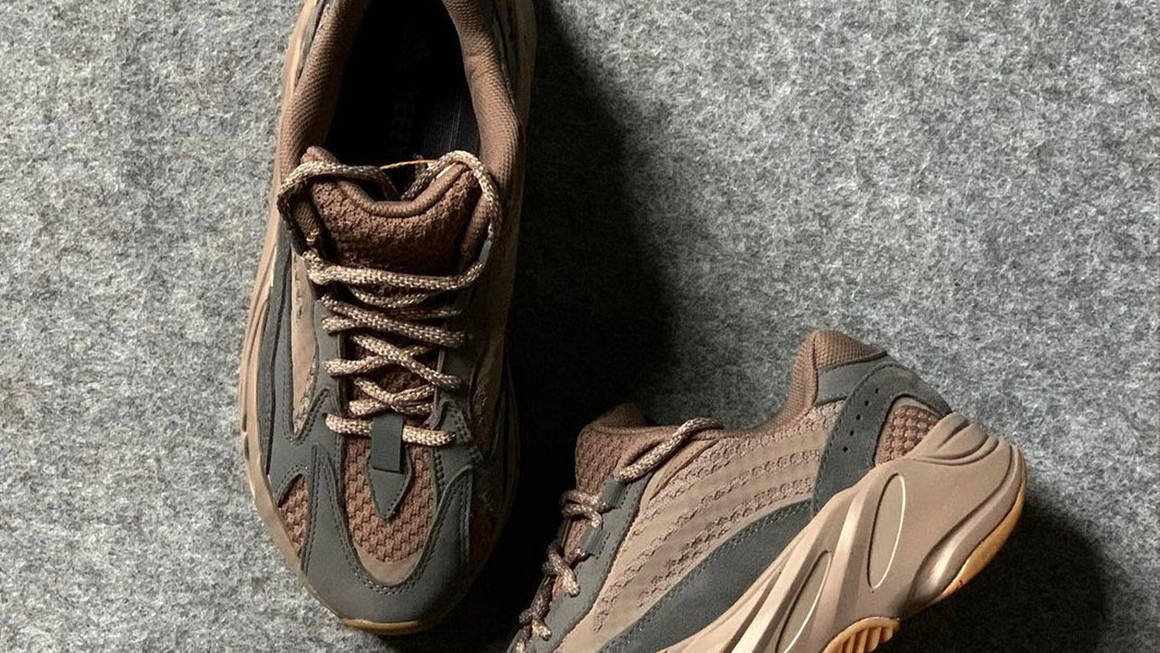 yeezy supply 700 mauve