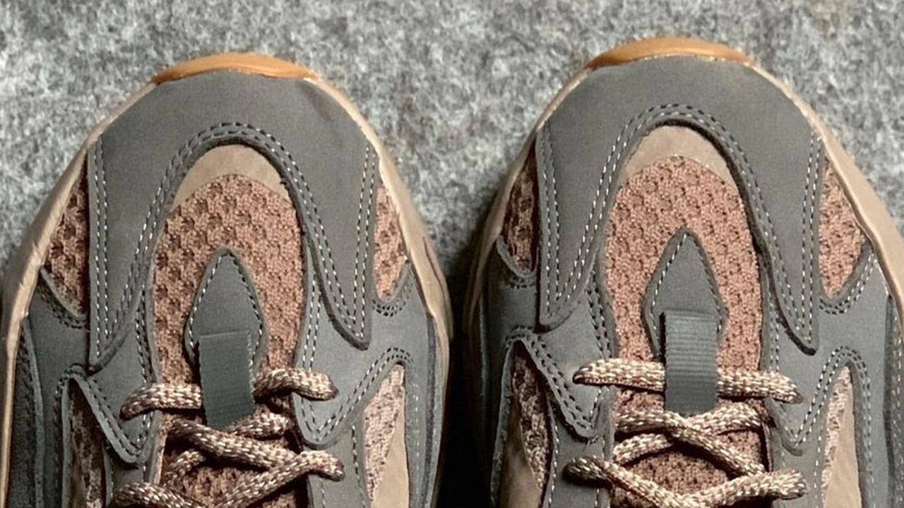 Yeezy Boost 700 V2 "Mauve"
