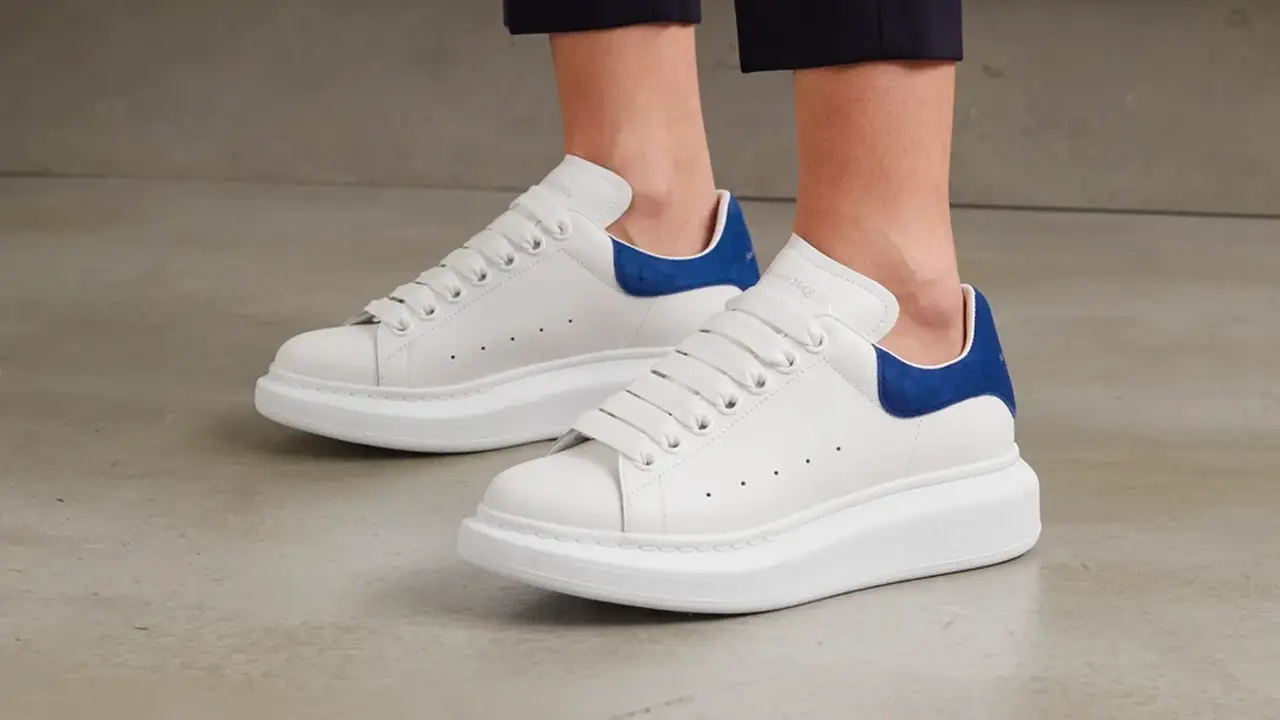 Alexander McQueen Oversized Trainers Sneakers Review - FORD LA FEMME
