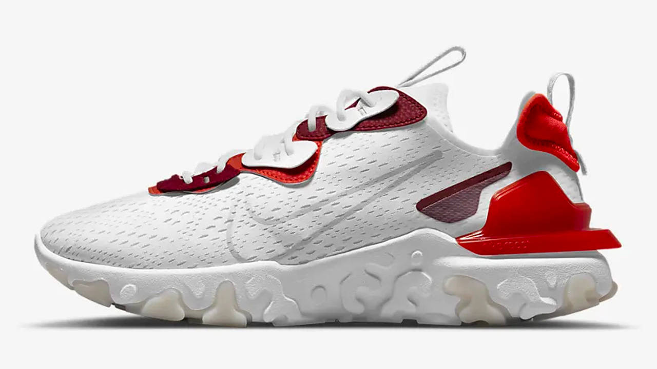 Attention All Sneakerheads: Slash an Extra 25% Off Nike's Sale With This Unmissable Code!