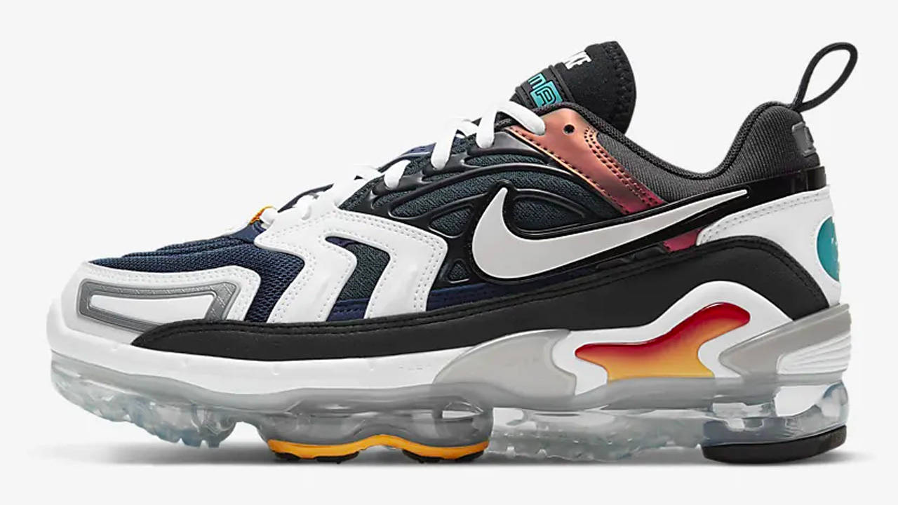 Attention All Sneakerheads: Slash an Extra 25% Off Nike's Sale With This Unmissable Code!