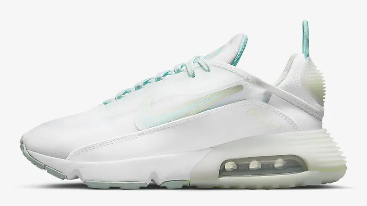 Take an Extra 25% Off These Must-Cop Nike Air Max 2090s With This Rare Code!