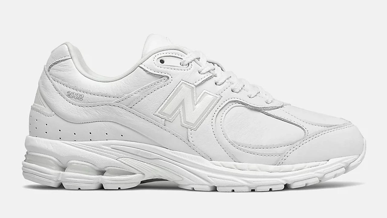 Shop This Season's Hottest New Balance Sneakers Right Here!