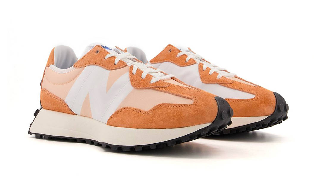 New Balance 327 Yellow White Black Front