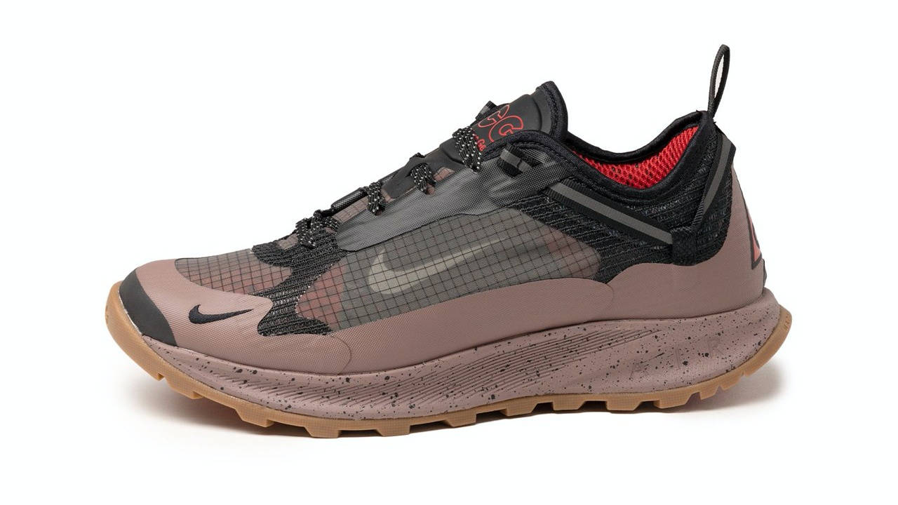 nike acg air nasu 5