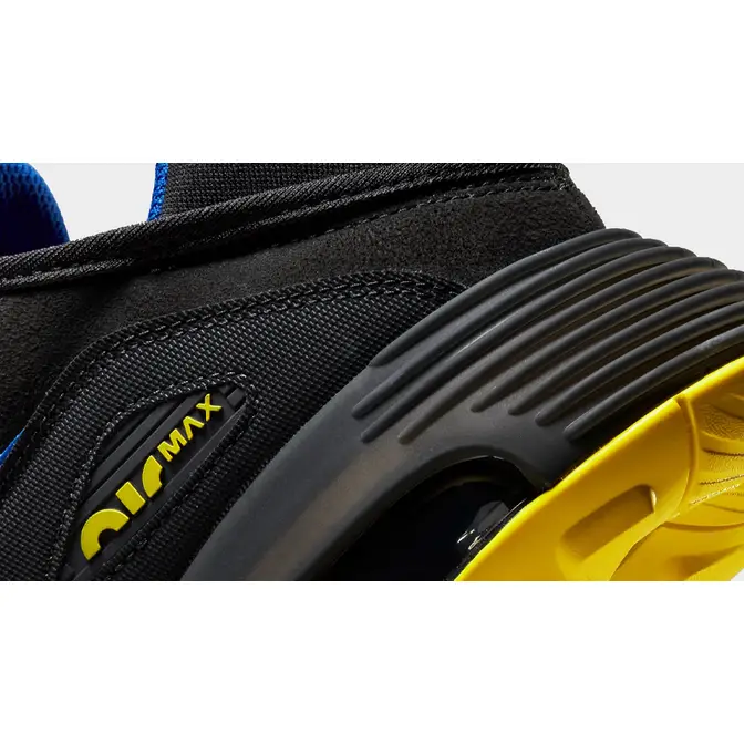 Nike NIKE WMNS AIR JORDAN 1 MID PATENT BLEND 29cm Black Blue Yellow Closeup