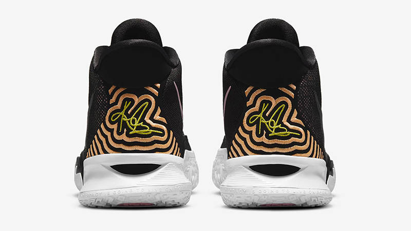 kyrie 7 black arctic punch