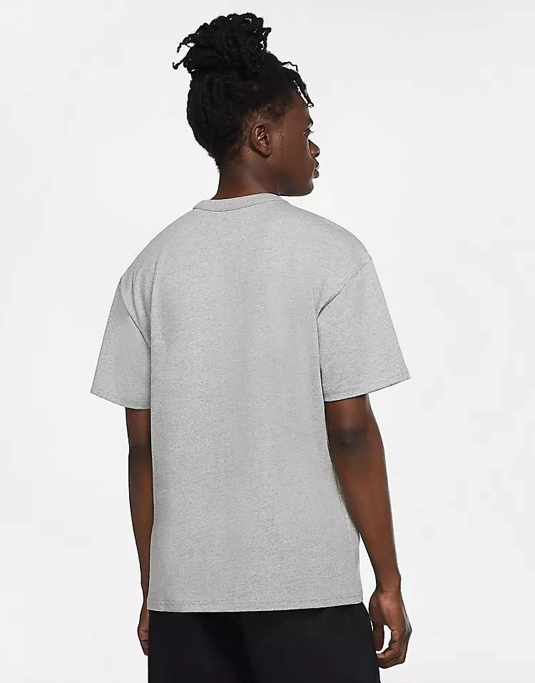 nike oversized fit t shirt