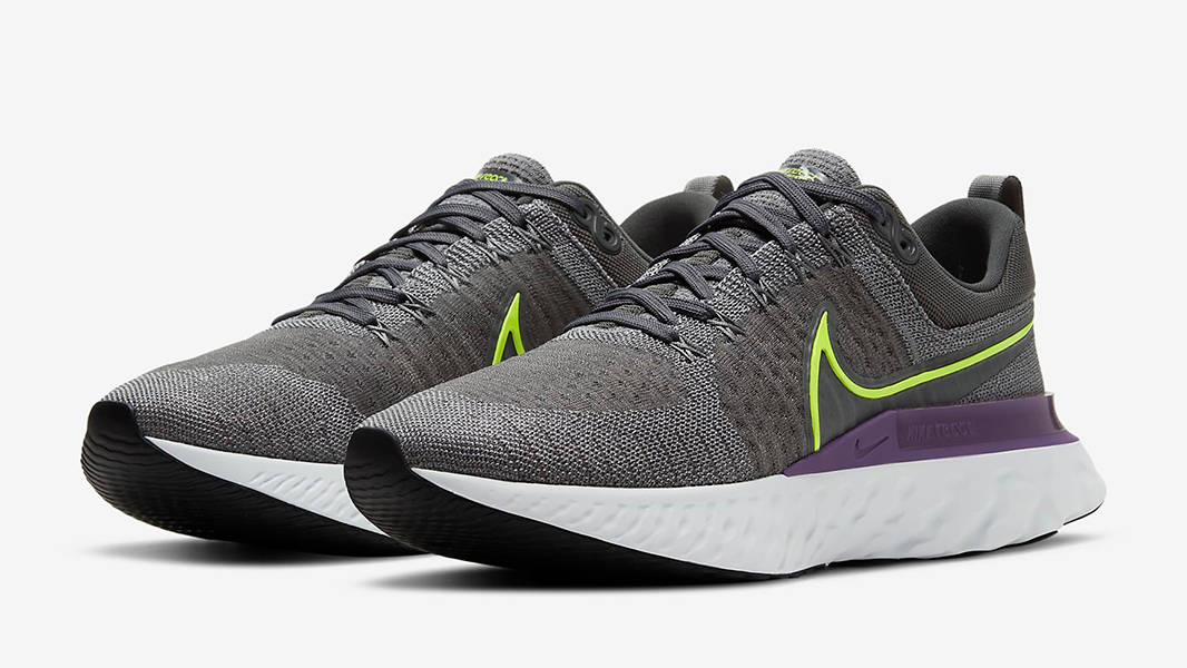 nike react infinity run flyknit 2 volt