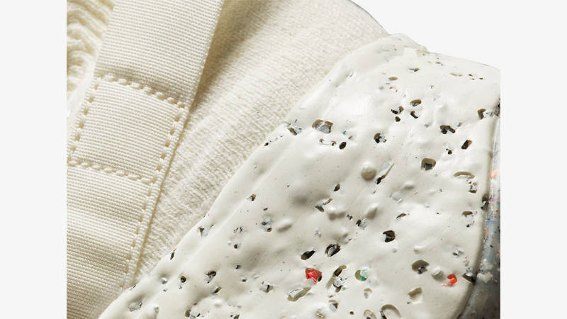 Nike Space Hippie 04 Sail Light Orewood Brown Closeup