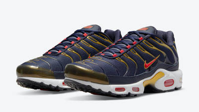 Nike TN Air Max Plus Olympic Front