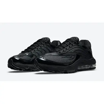 Nike TN Air Max Triple Black Front