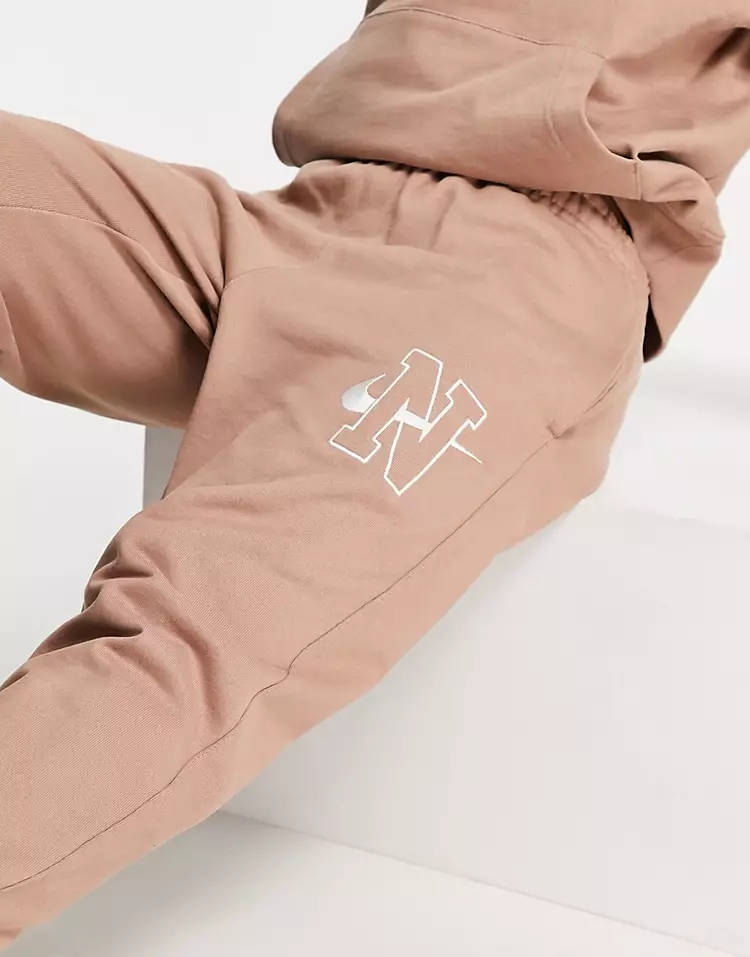 nike unisex vintage logo fleece