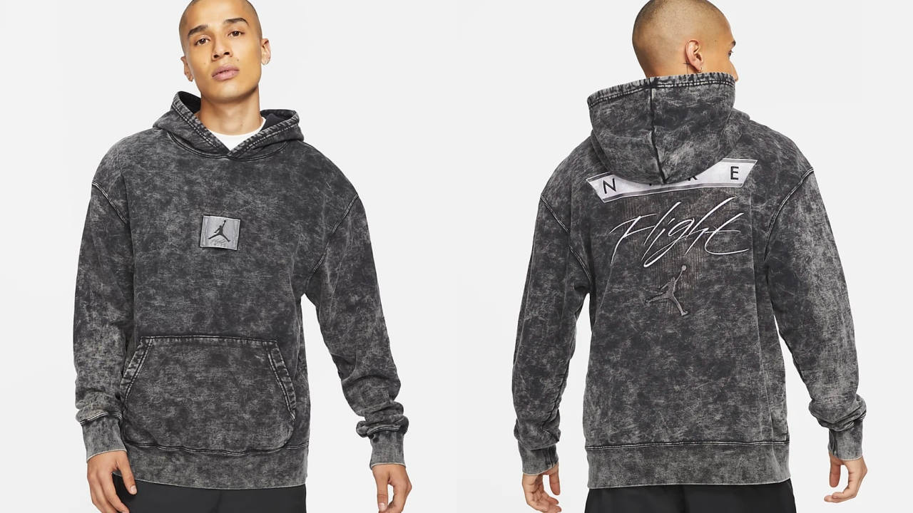 Take an Extra 25% Off ALL of Nike's Sale Clothing With This Must Use Code