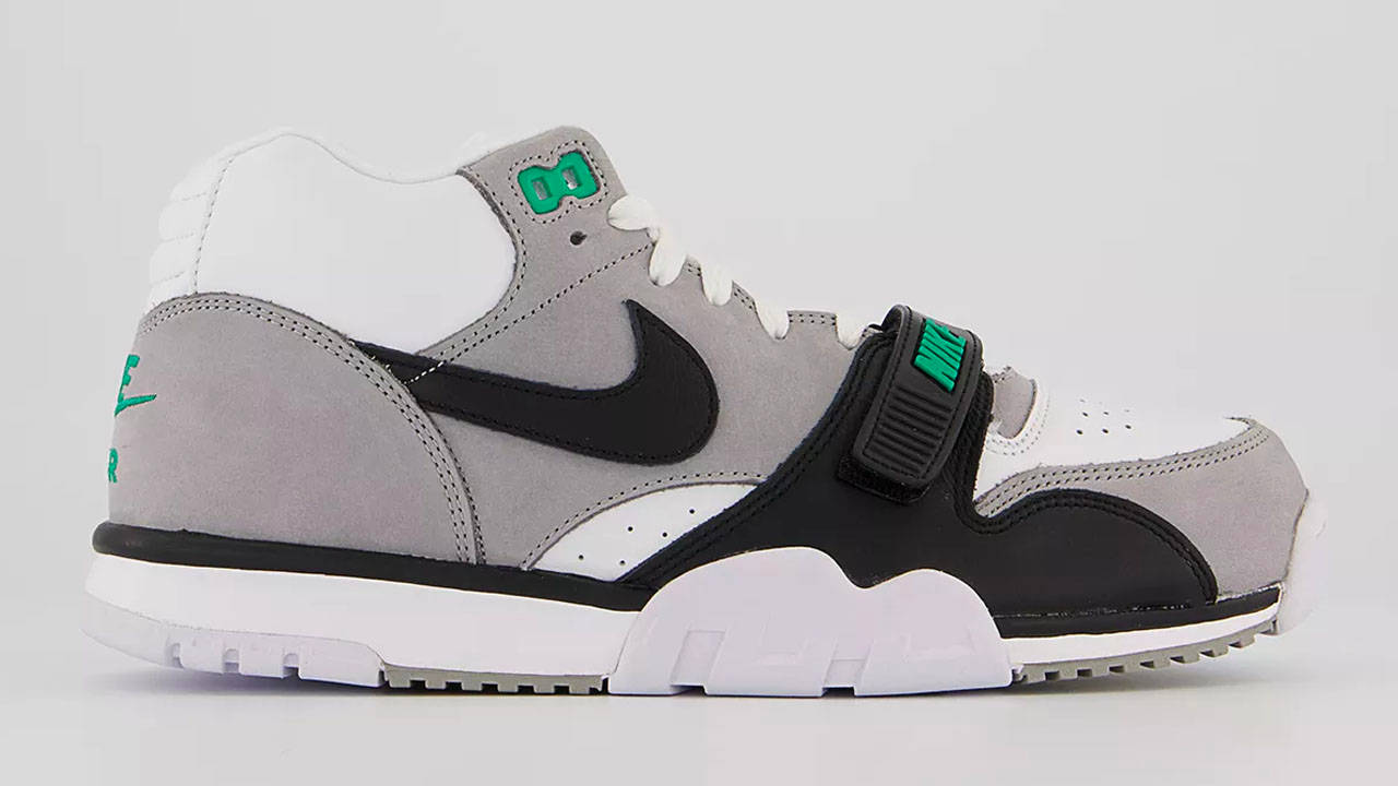 15 Sought-After Sneakers You Didn't Know Were Still Sitting at Offspring!