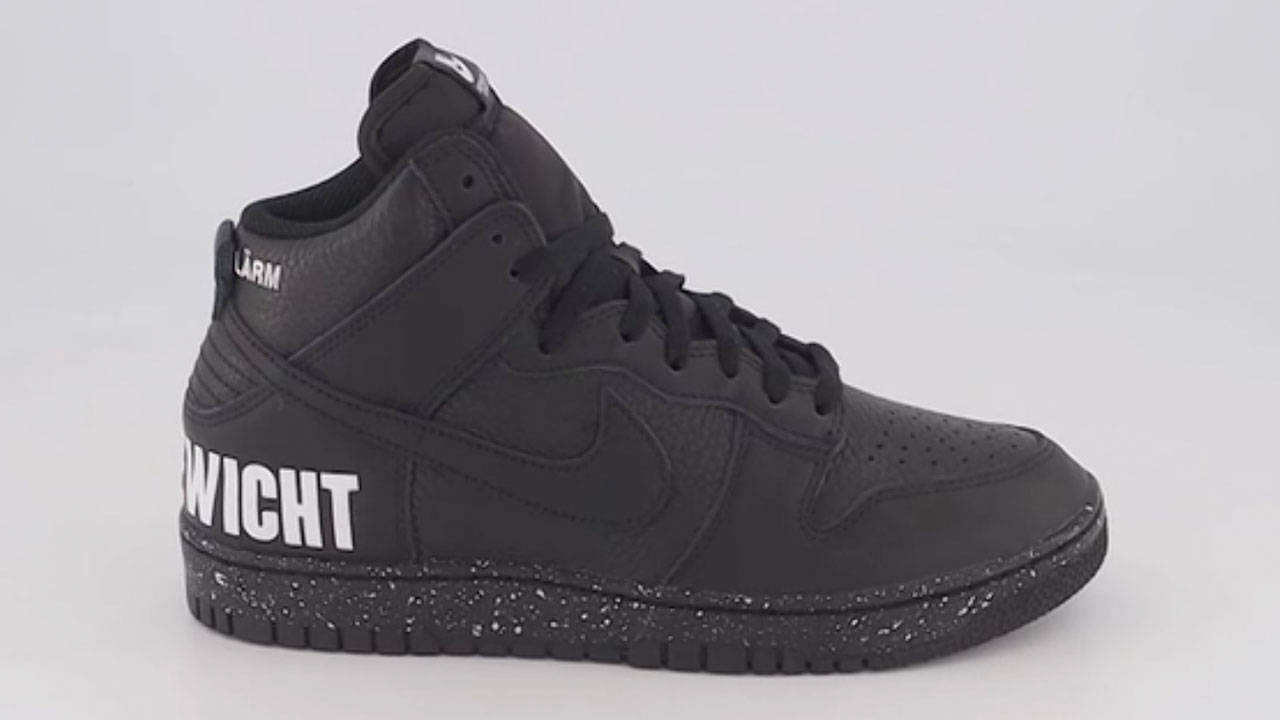 15 Sought-After Sneakers You Didn't Know Were Still Sitting at Offspring!