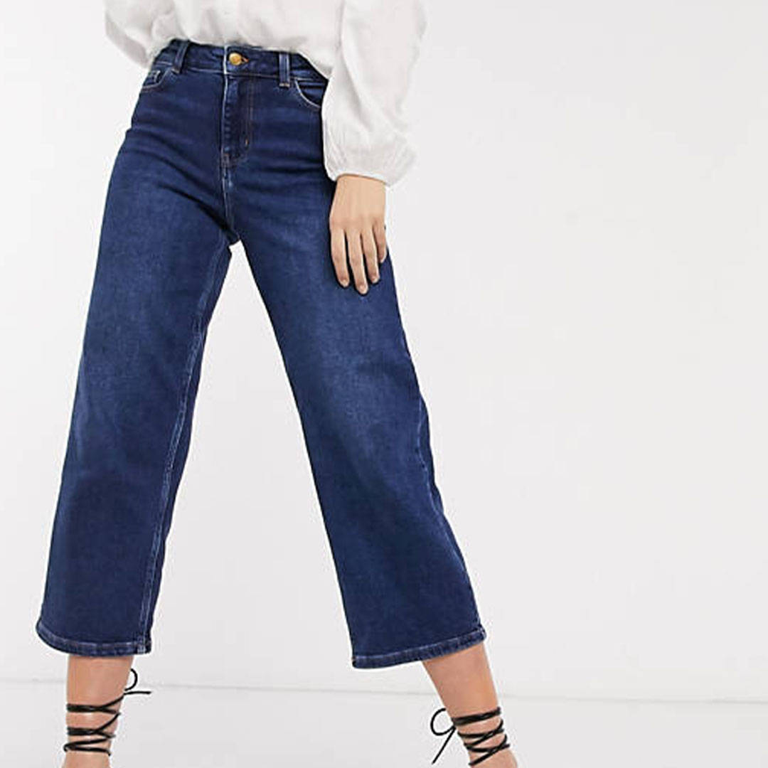 pieces wide leg cropped jeans in dark wash