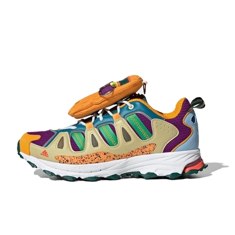 Sean Wotherspoon x Disney x adidas Superturf Adventure Jiminy Cricket GY8341