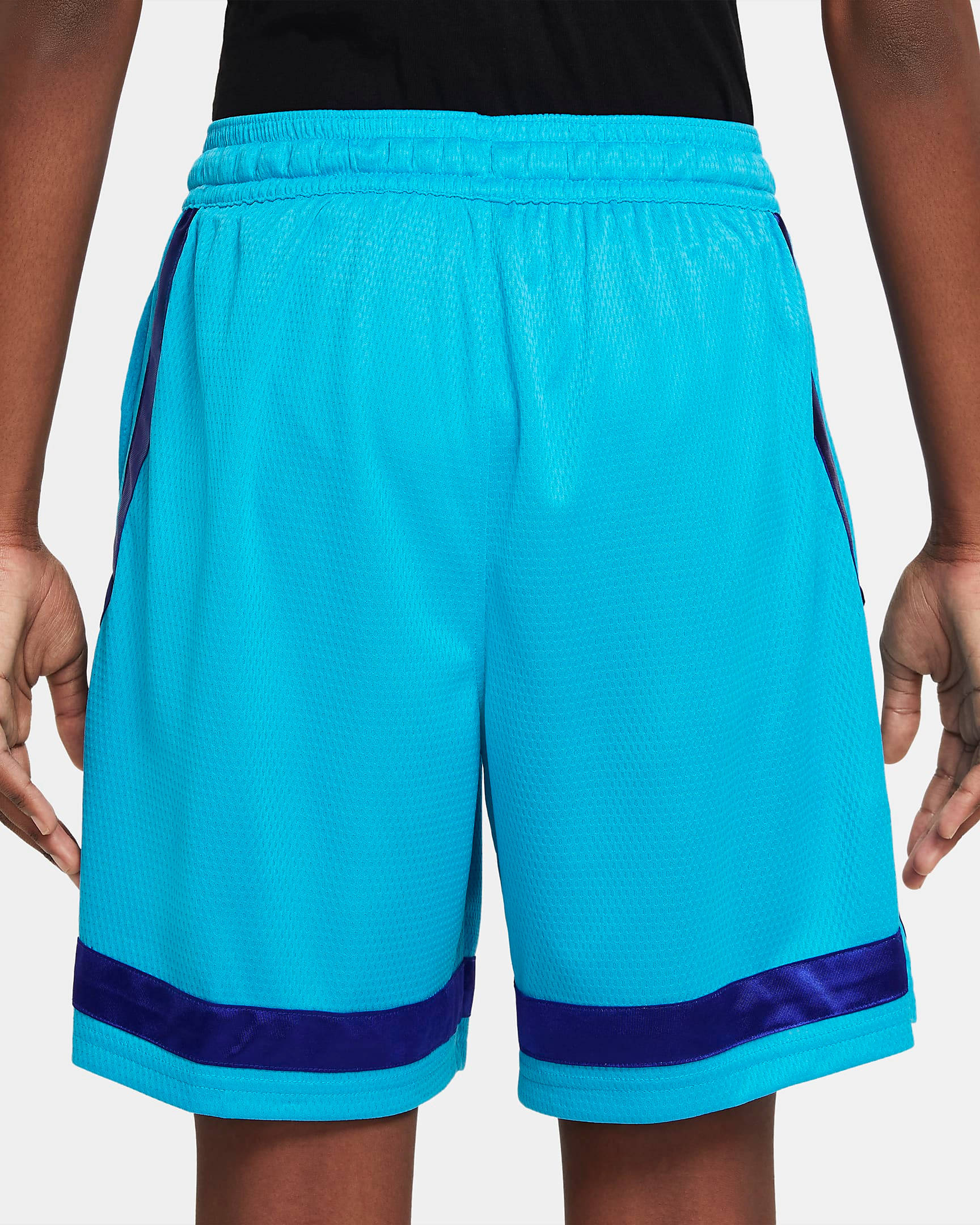 short nike space jam