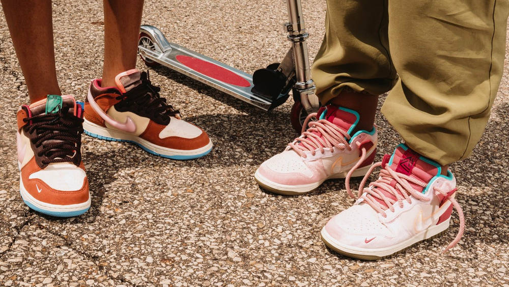 Image via Social Status Tuck Into the Social Status x Nike Dunk Mid "Free Lunch" Collection