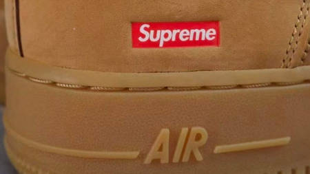 Autumnal Vibes Feature on the Supreme x Nike Air Force 1 "Flax" Autumnal Vibes Feature on the Supreme x Nike Air Force 1 "Flax"