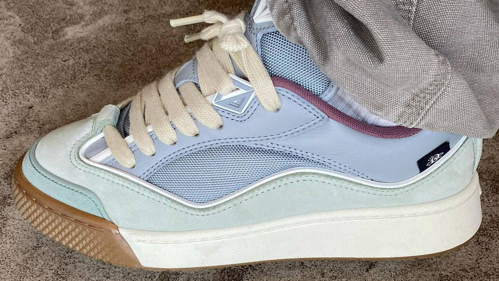 Image via _thibo Travis Scott x Dior B713