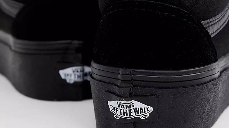 Vans old skool on sale platform triple black