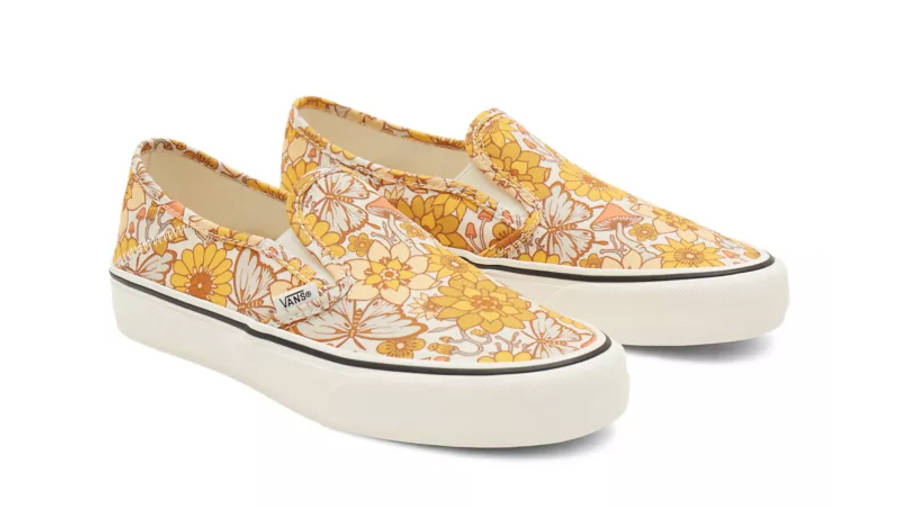 vans slip on trippy floral