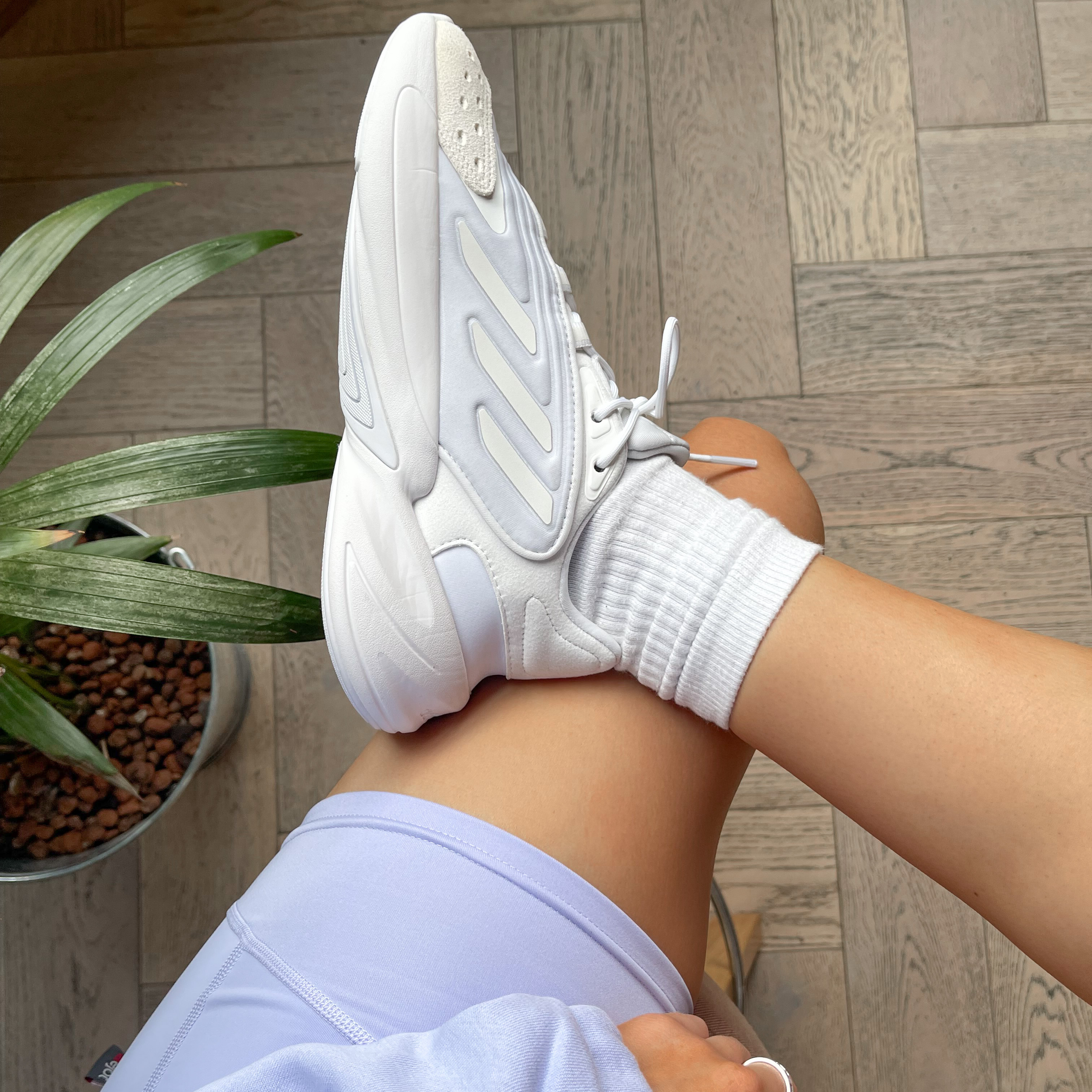 adidas ozelia white 2.png1