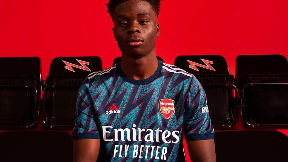 Arsenal Debut a Striking Lightning Bolt Third Kit for 2021/22