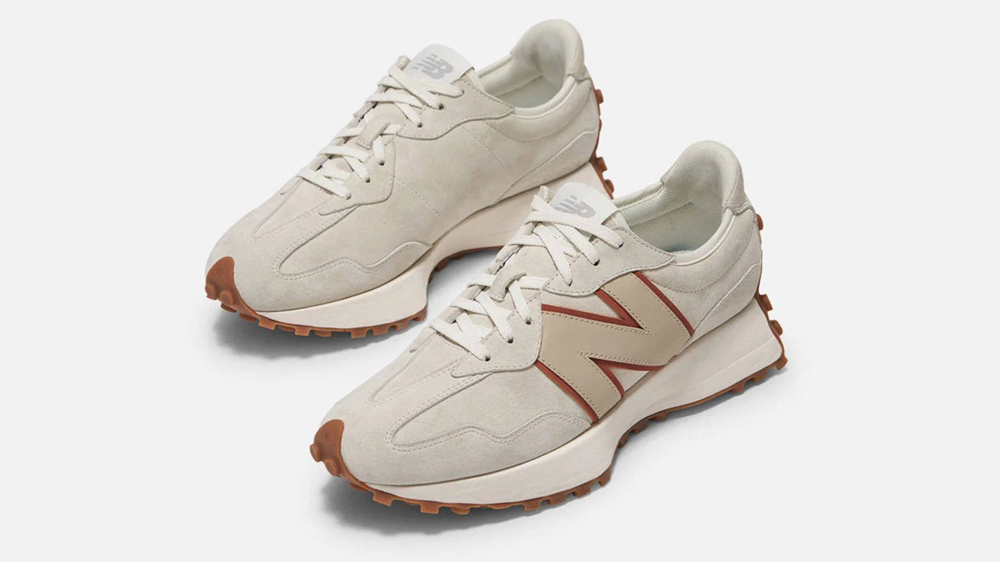 Bandier x New Balance 327 2