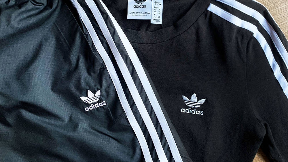 black adidas set