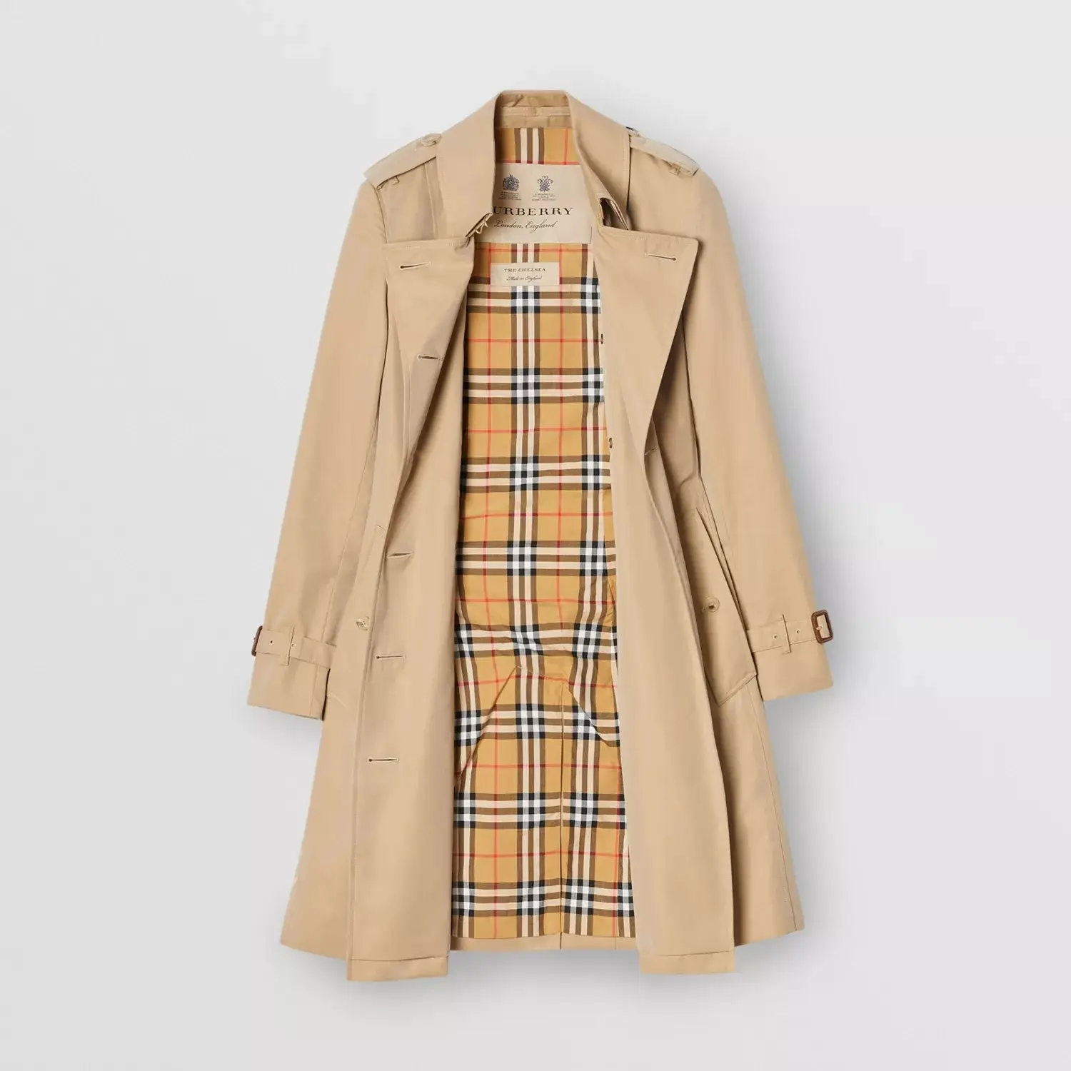 Burberry is Going to be Big News this Autumn, and These Pieces Prove It ...