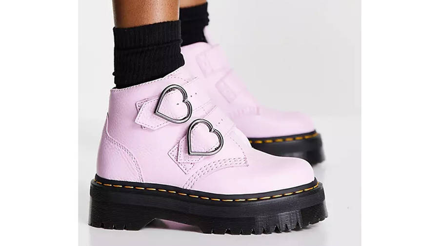 dr martens pink devon heart