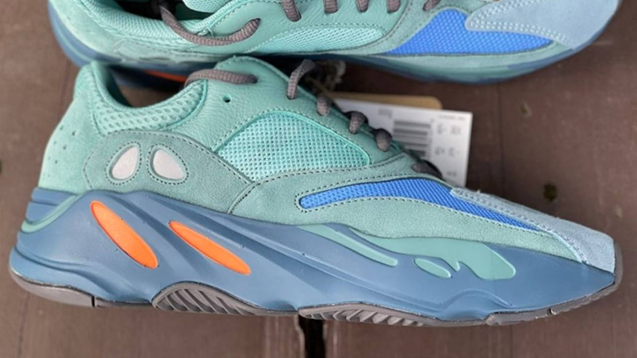 Yeezy Boost 700 "Faded Azure"