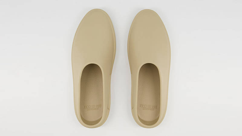 Fear of God The California Slip On Almond Top